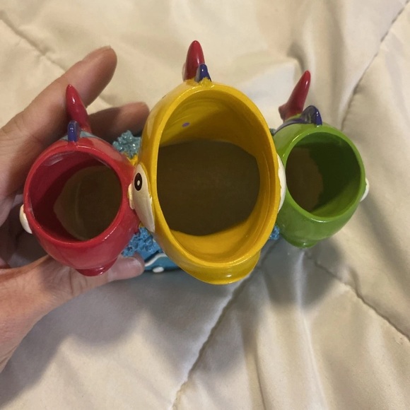 Allure Colorful Fish Bath Accessory - Picture 8 of 9